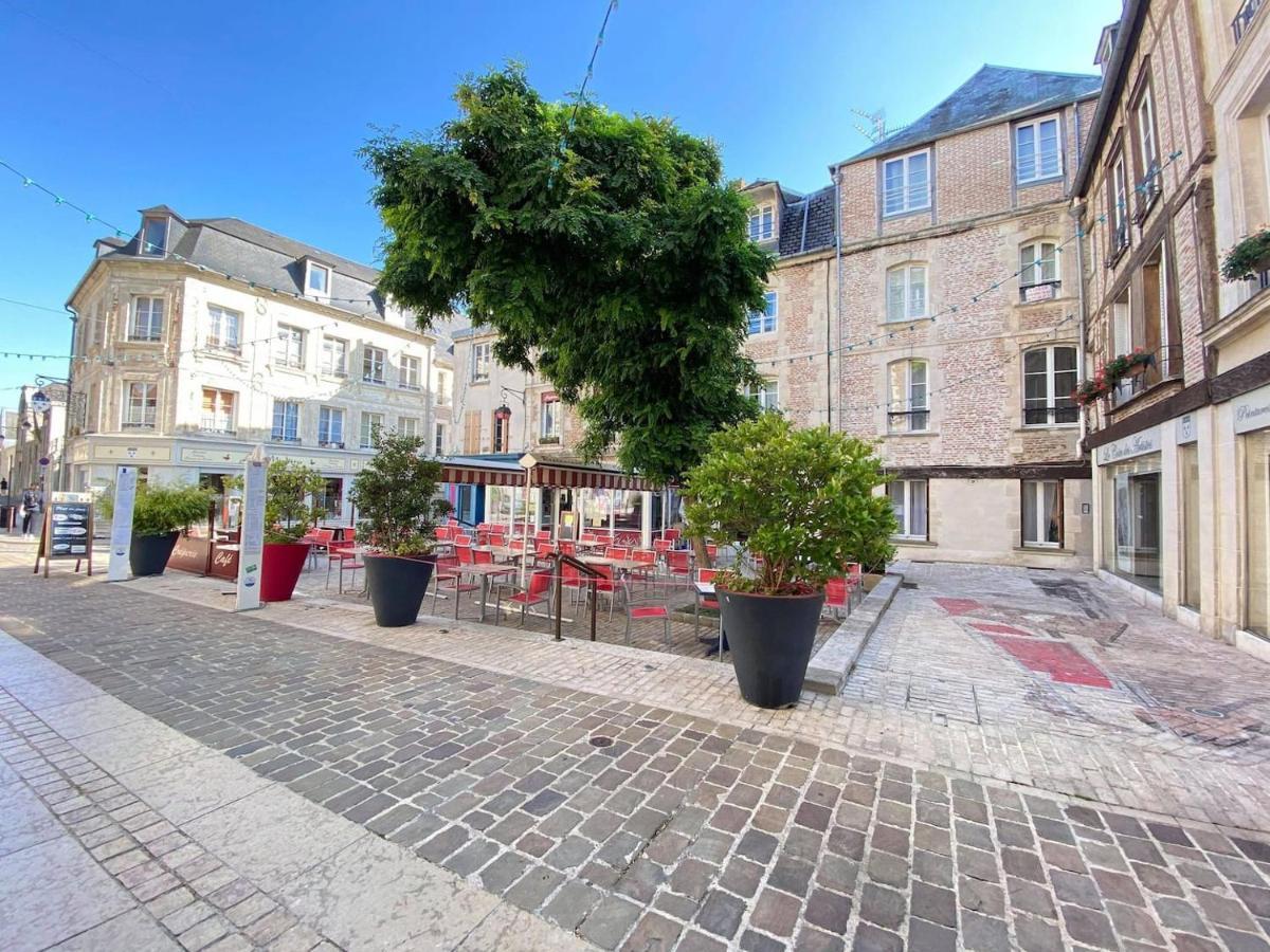 L'Escapade Apartment Laon Luaran gambar